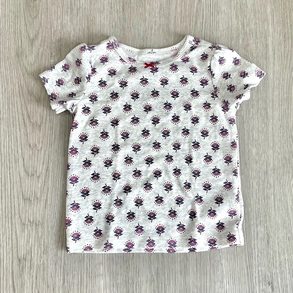 NWOT Carter’s 2 Piece Bubble Romper- Size 18M